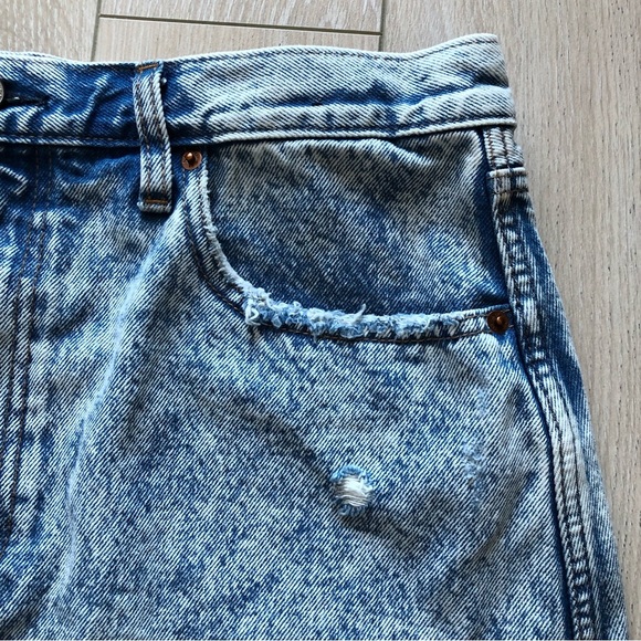 Abercrombie & Fitch Light Wash Blue Denim Mini Skirt - Picture 6 of 10